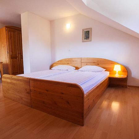 فيلا Domacija Malnarjevi Villa Slavina المظهر الخارجي الصورة